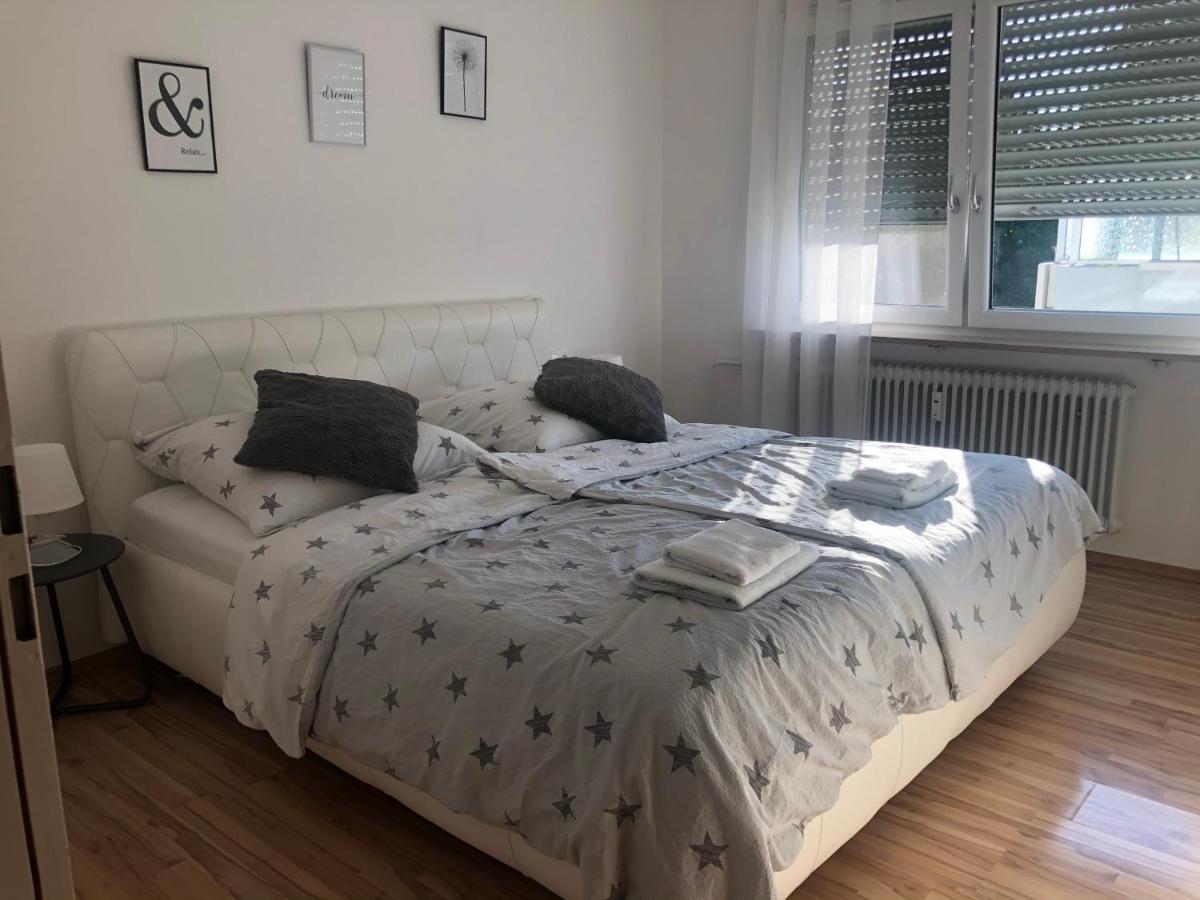 Ferienwohnung Tiryaki Friedrichshafen Esterno foto